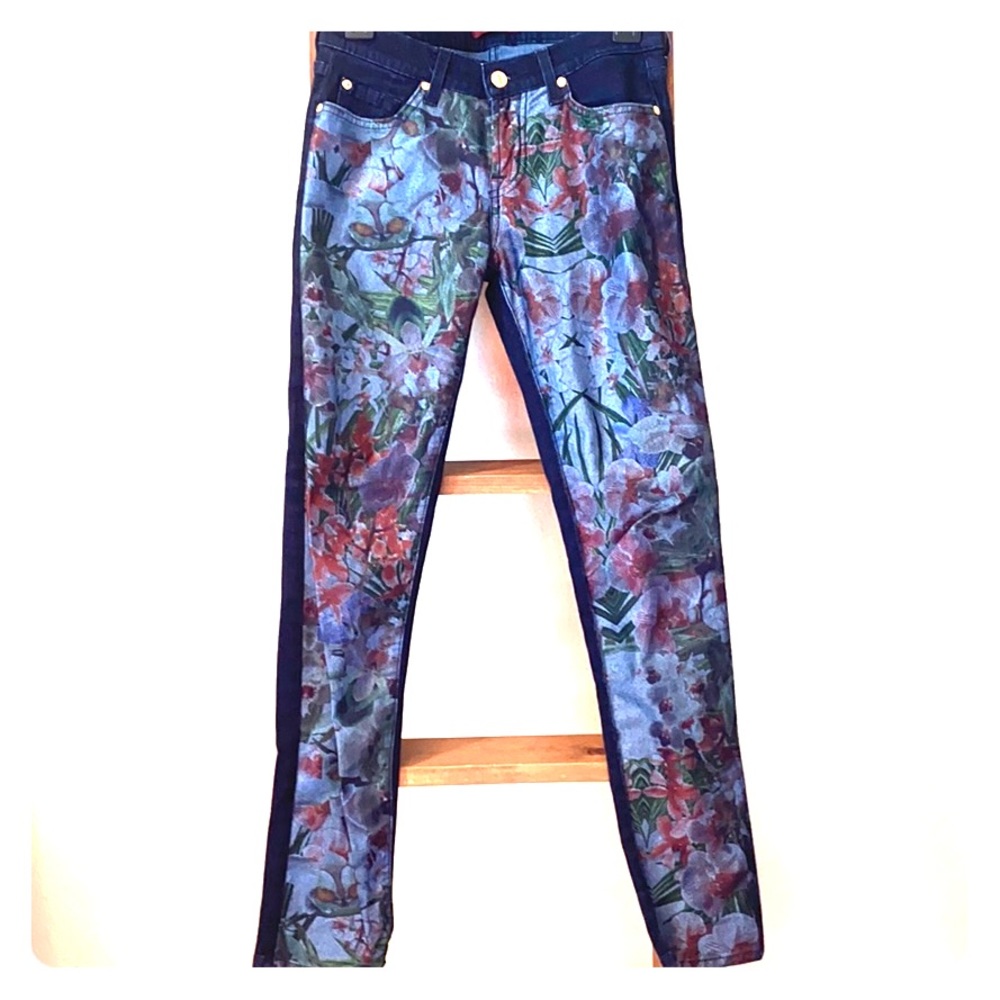 7 For All Mankind unique floral print jeans size 26